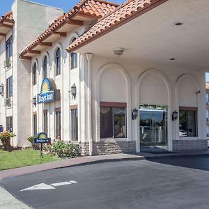 Days Inn By Wyndham Anaheim Near The Park