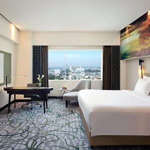 Junior King Suite